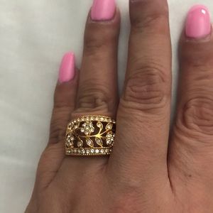 Gold-tone Floral Design Ring